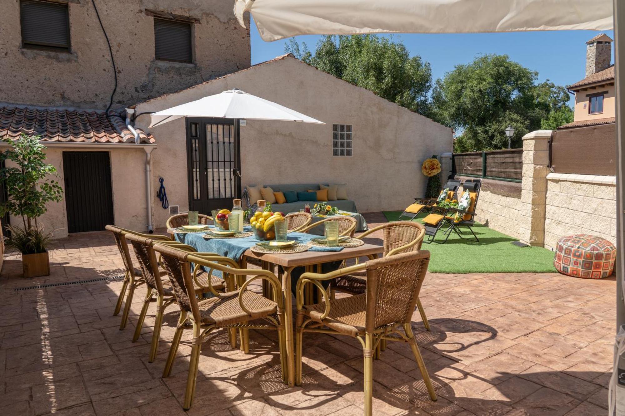 La Casa De La Abuela Mari Villa Trescasas Luaran gambar