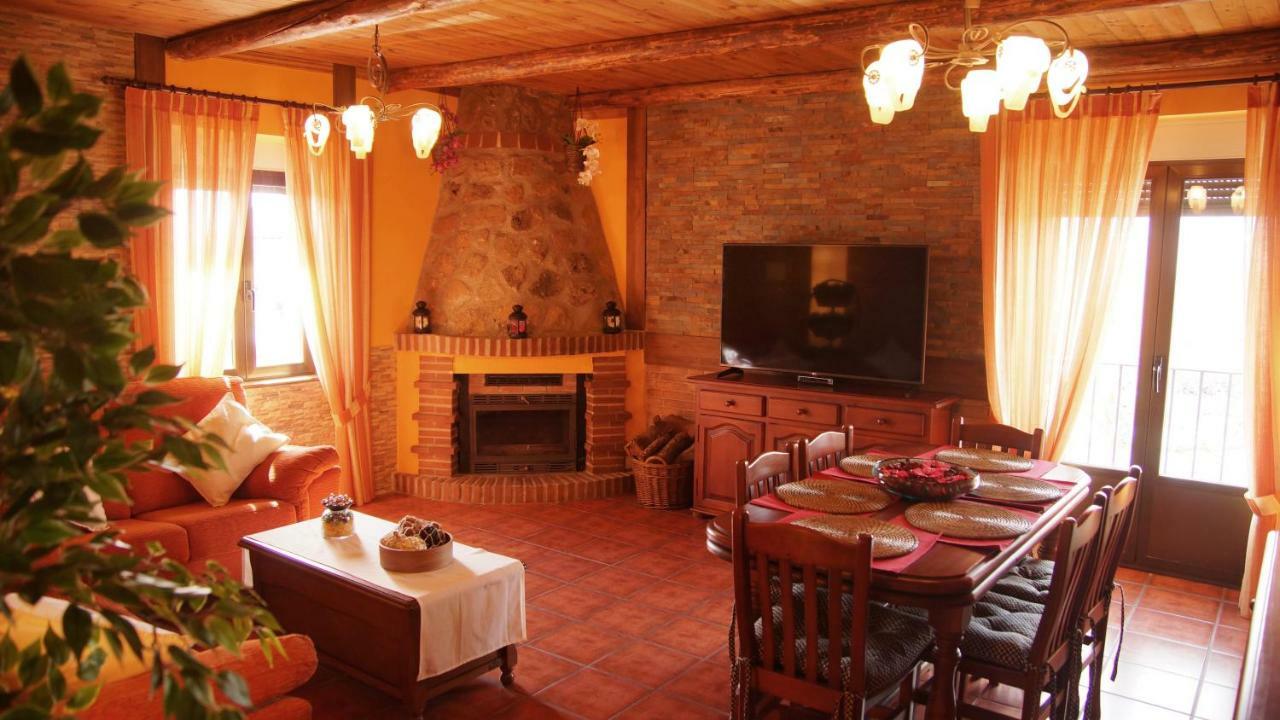 La Casa De La Abuela Mari Villa Trescasas Luaran gambar