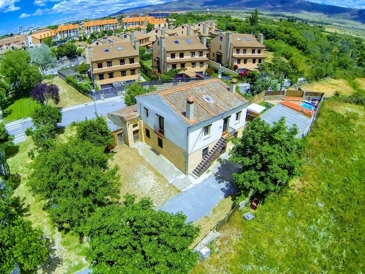 La Casa De La Abuela Mari Villa Trescasas Luaran gambar